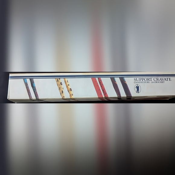 Solid Oak Tie Rack - Picture 9 of 9